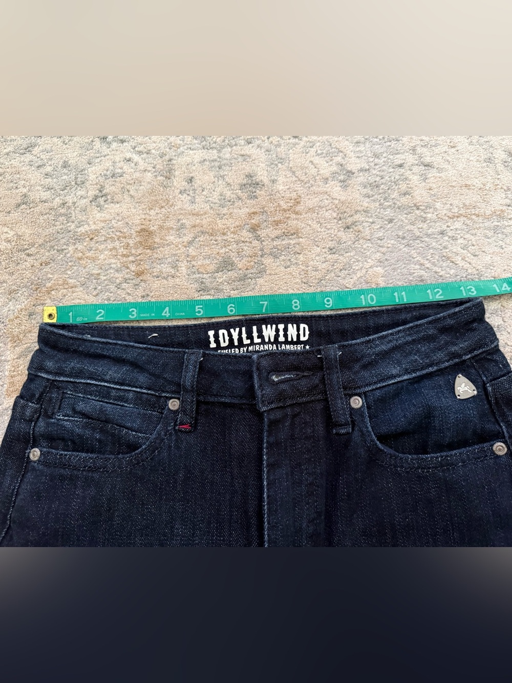 Idyllwind Fueled Miranda Lambert Dark Wash HighRise Flare Sz 6 RUNS SMALL - Picture 5 of 7